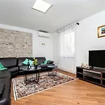 Riva Residence